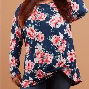 Long Sleeve Floral Twist Top